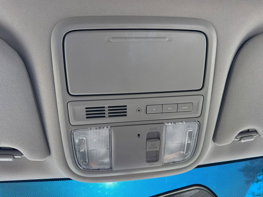 Used 2015 Honda Odyssey EX image 26
