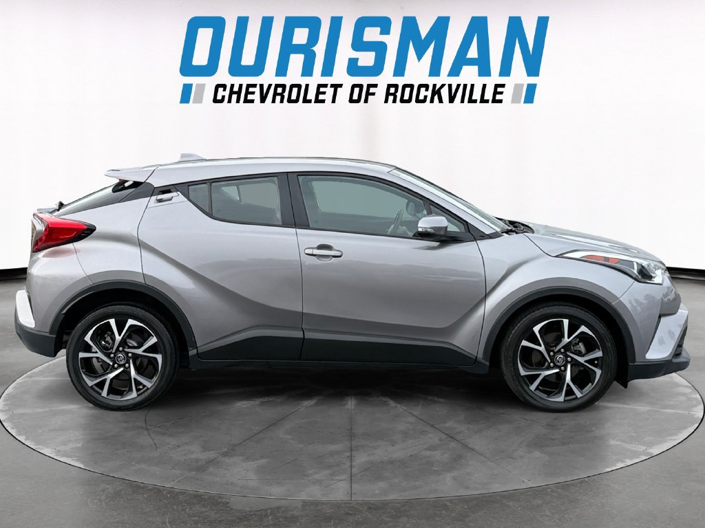 Used 2019 Toyota C-HR XLE FWD image 7