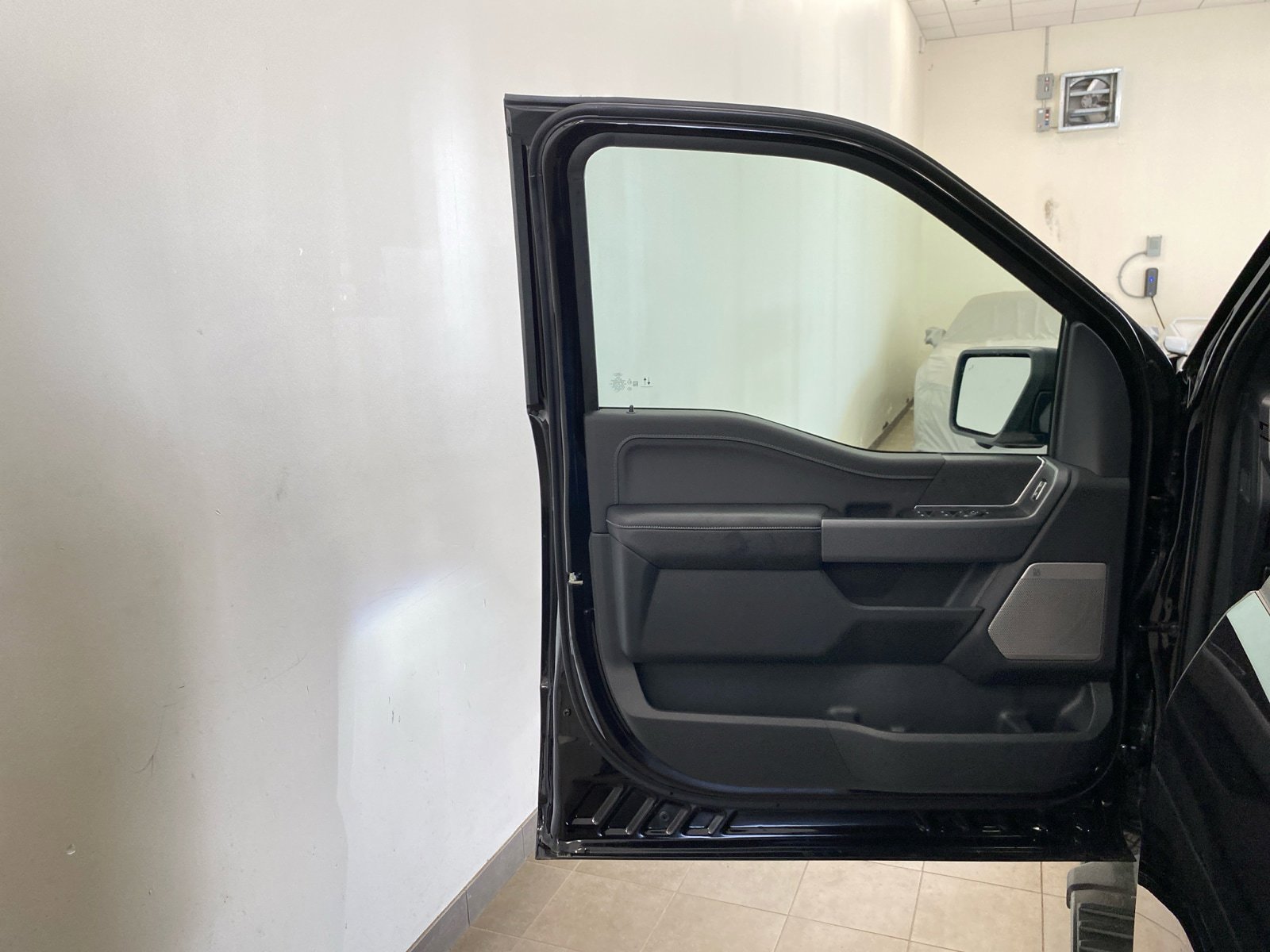 New 2026 Ford F150 XLT w/ Equipment Group 303A High AWD/4WD image 14