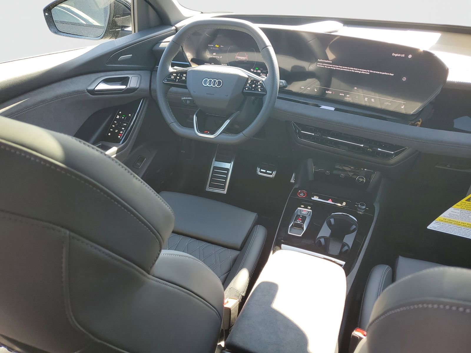 New 2025 Audi SQ6 e-tron Premium Plus image 11