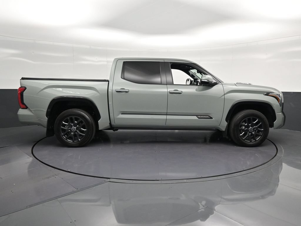 Used 2024 Toyota Tundra Platinum AWD/4WD image 4