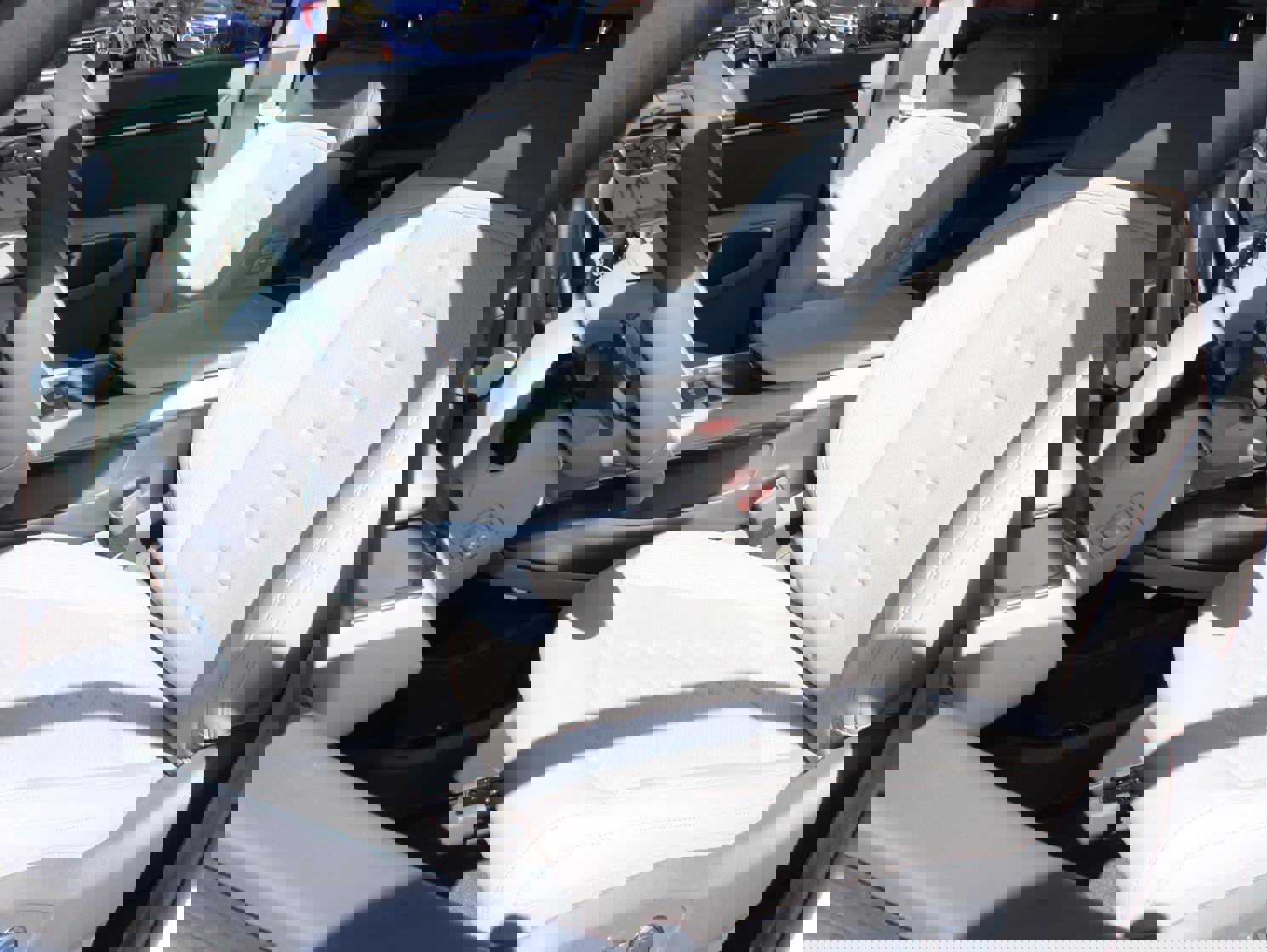 New 2026 Kia EV9 Wind image 16