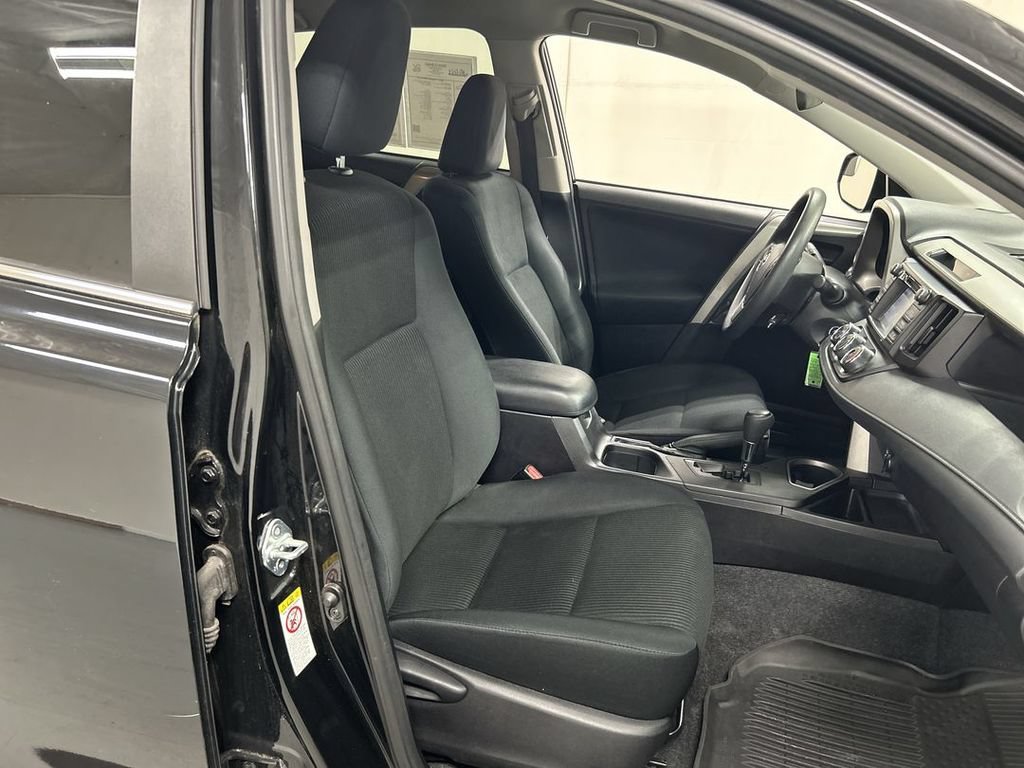 Used 2017 Toyota RAV4 LE w/ All Weather Liner Package AWD/4WD image 22