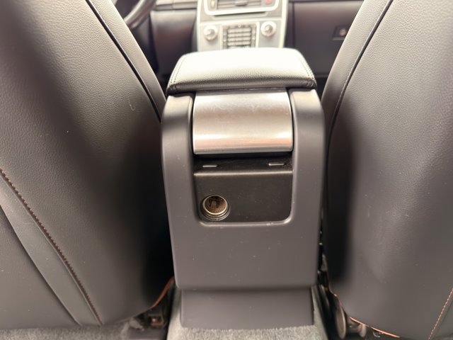 Used 2017 Volvo S60 T5 Inscription image 24