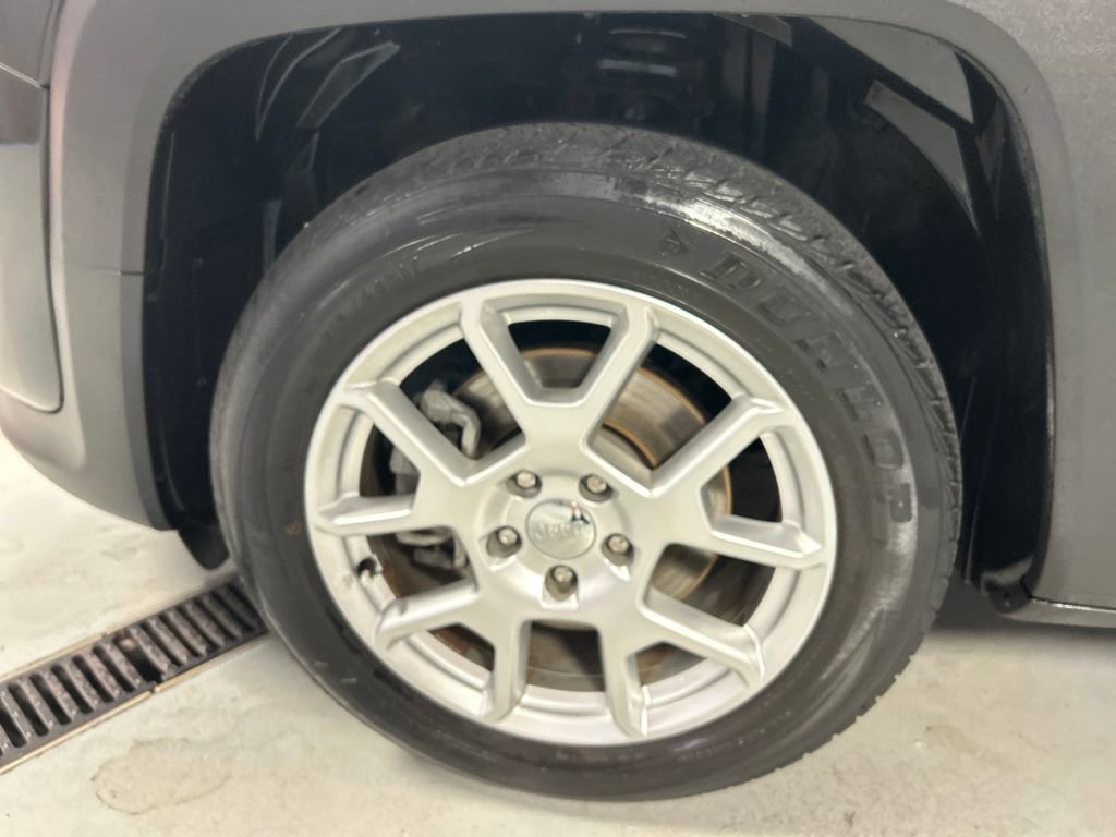 Used 2020 Jeep Renegade Sport w/ Sport Appearance Group FWD image 9