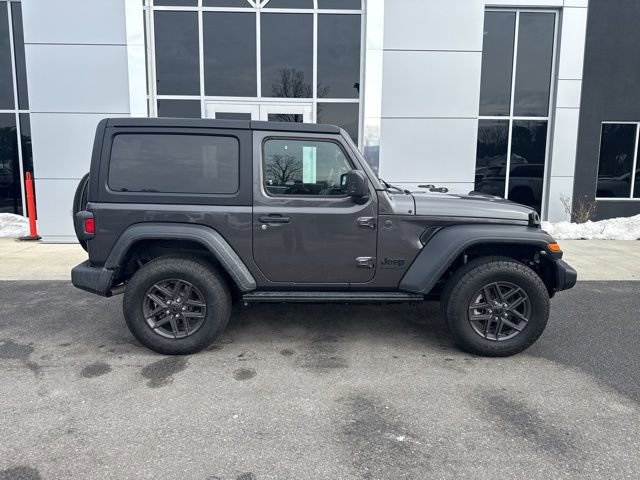Certified 2025 Jeep Wrangler Sport AWD/4WD image 7