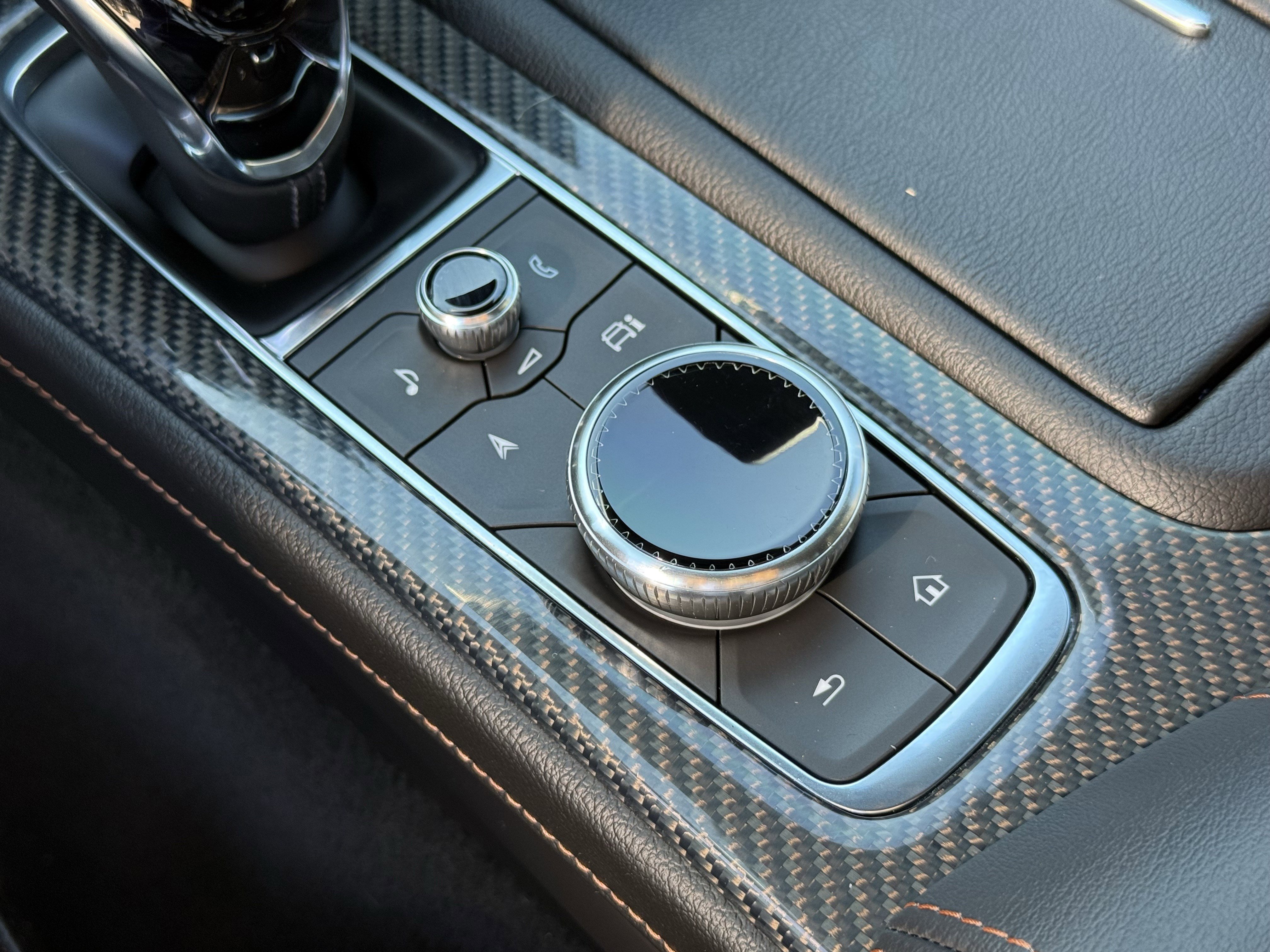 Used 2025 Cadillac CT5 V image 25