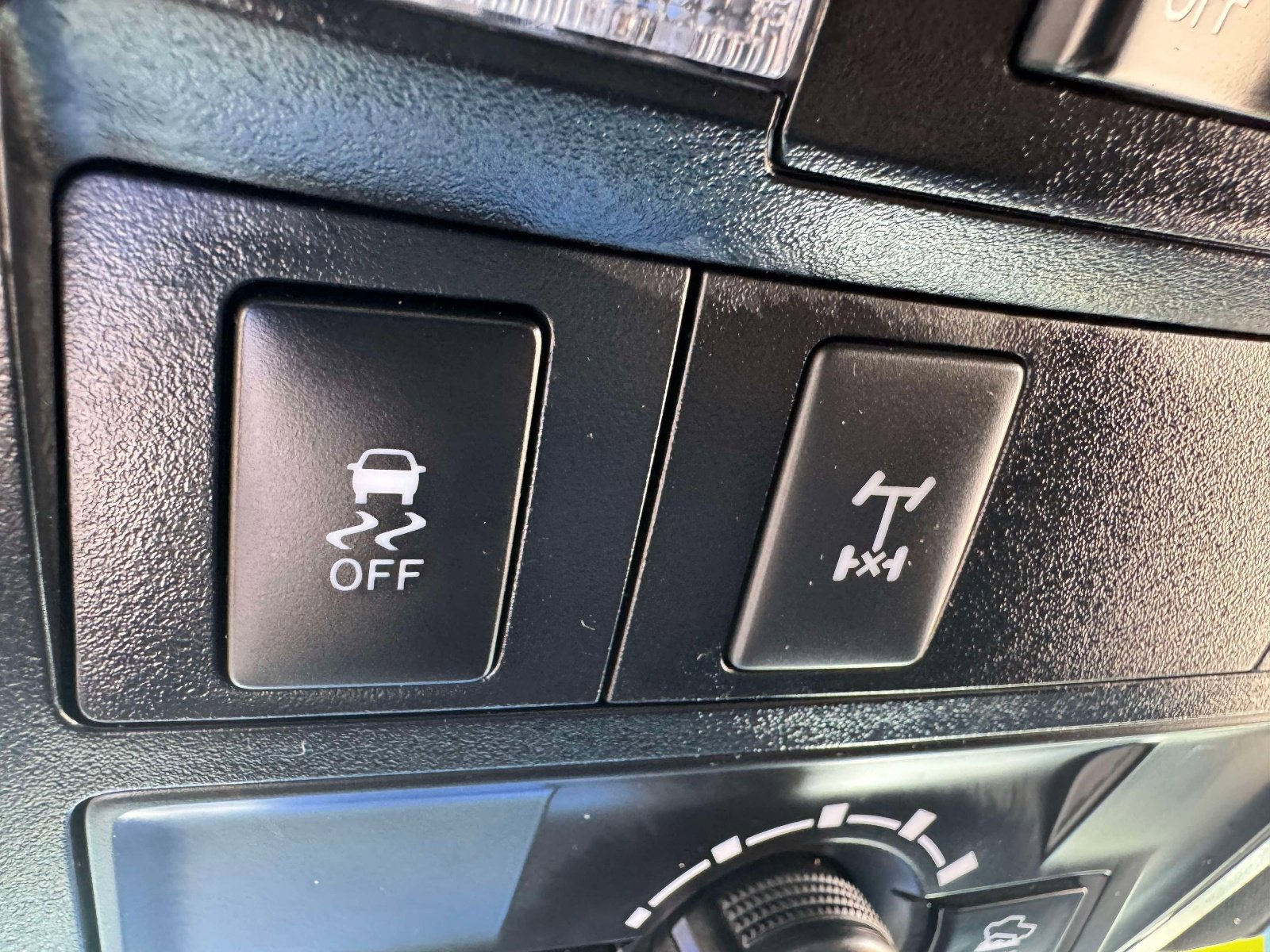 Used 2019 Toyota Tacoma TRD Off-Road image 39