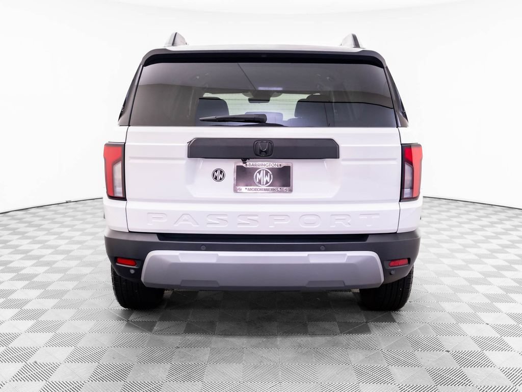 Certified 2026 Honda Passport RTL image 5
