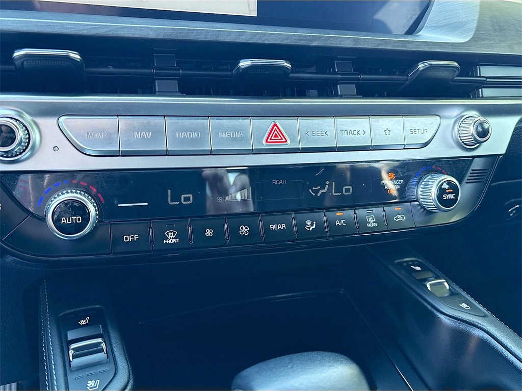 Used 2024 Kia Telluride EX X-Line image 16