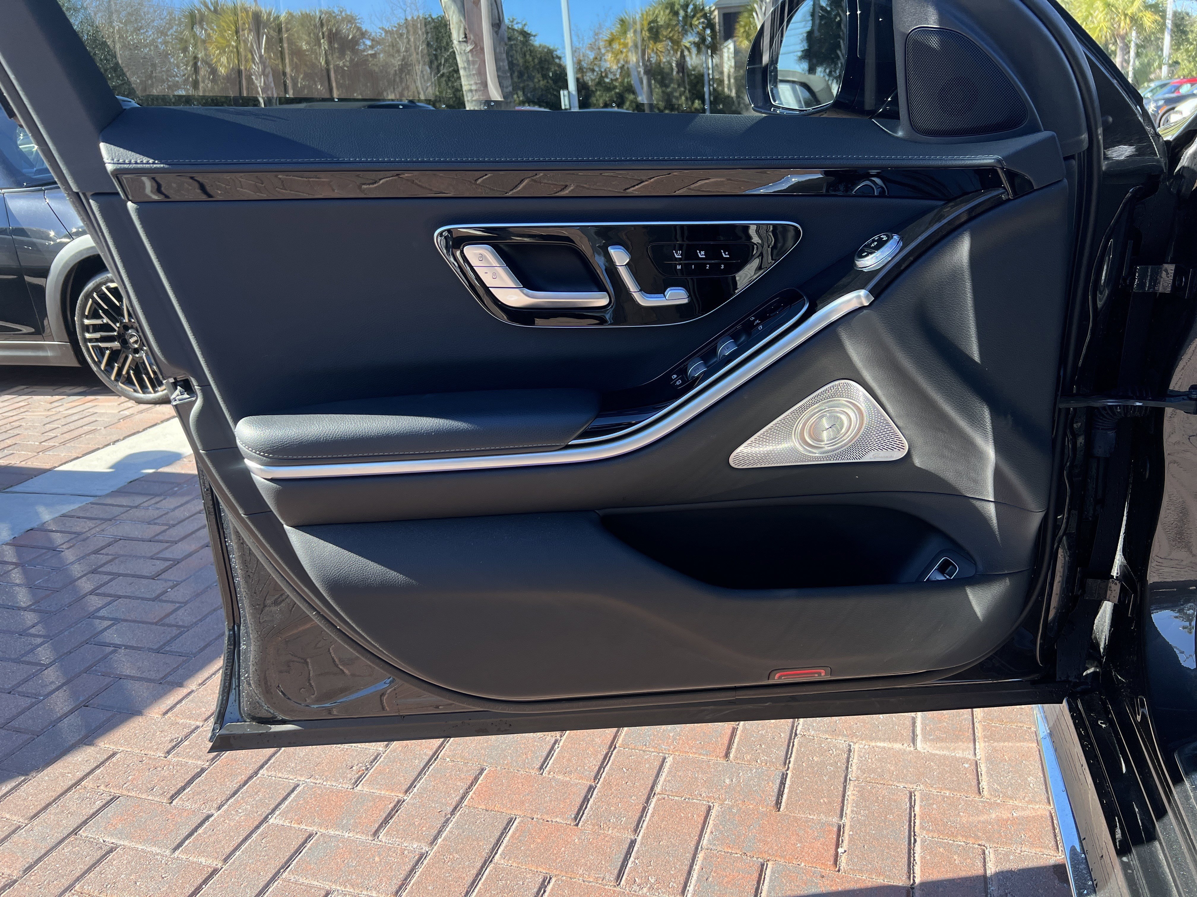 Used 2023 Mercedes-Benz S 580 4MATIC Sedan image 14