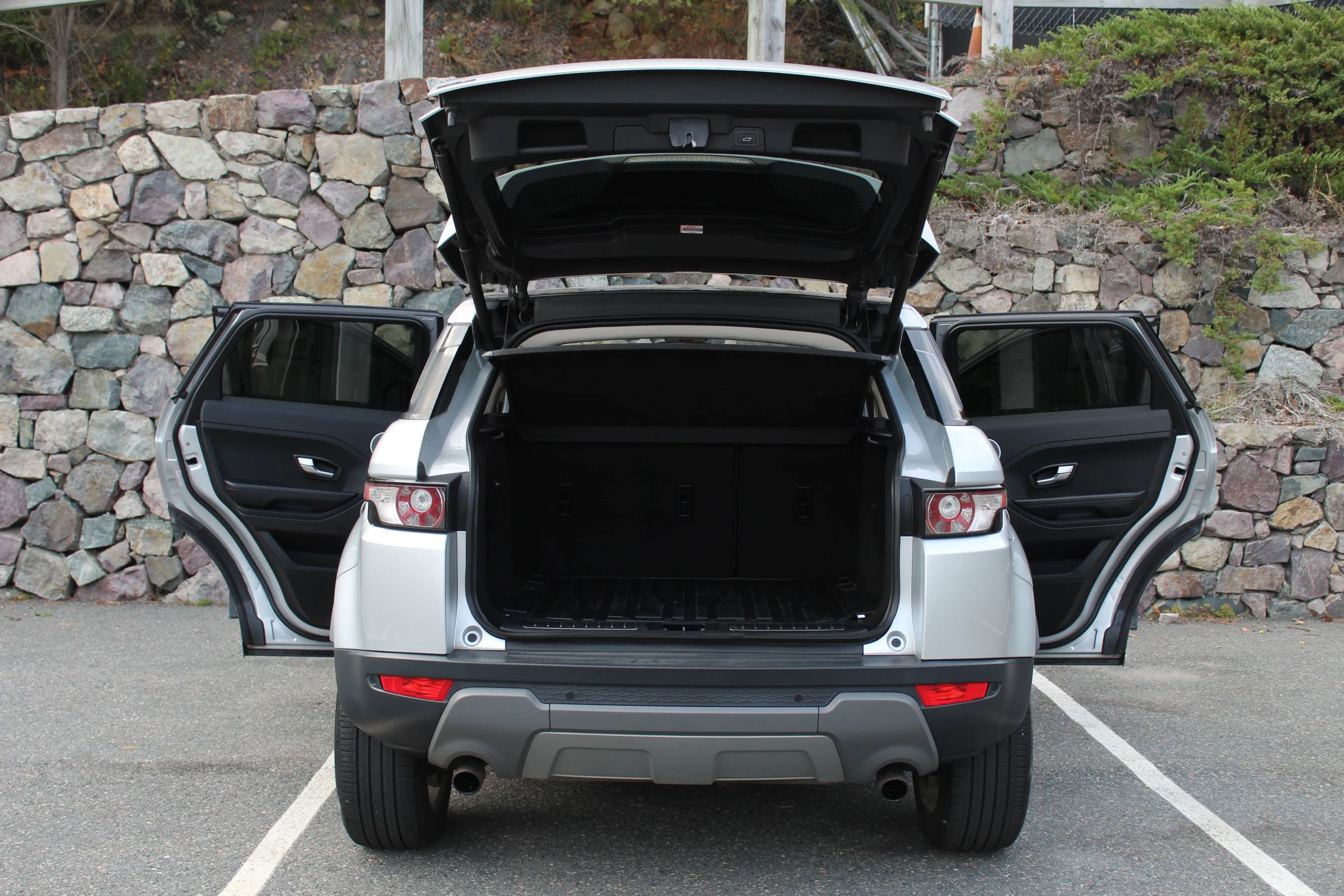 Used 2015 Land Rover Range Rover Evoque Pure Plus image 10