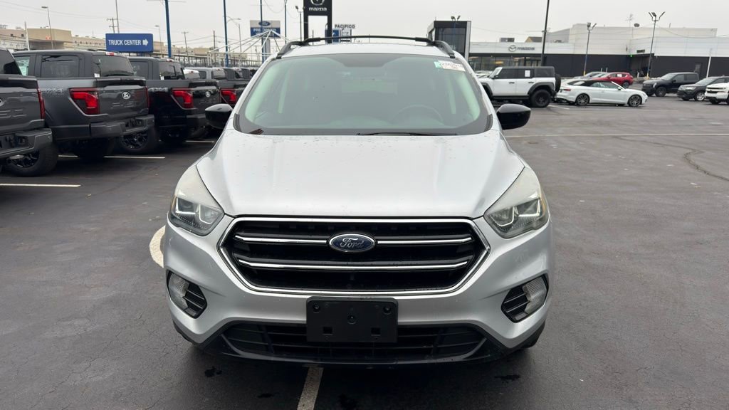 Used 2017 Ford Escape SE w/ SE Sport Appearance Package image 7