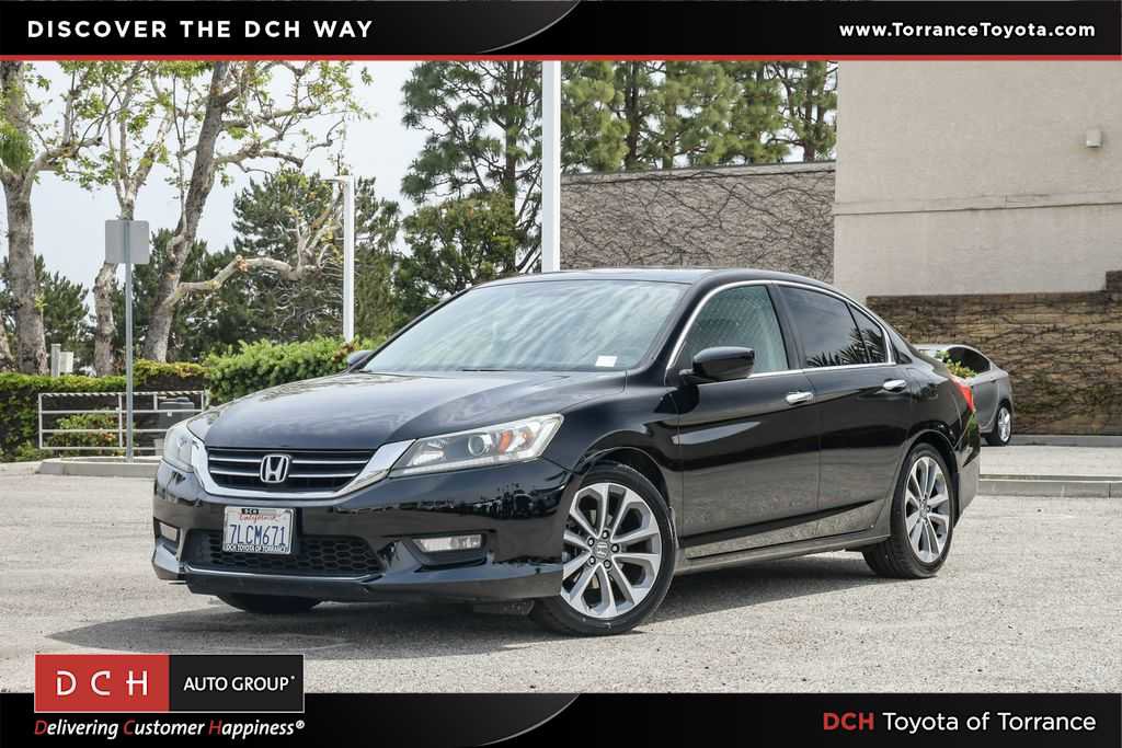 Used 2015 Honda Accord Sport image 1