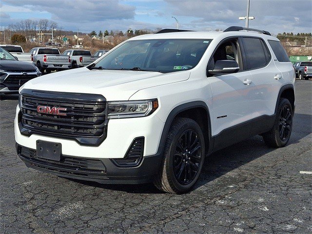 Certified 2023 GMC Acadia SLE w/ Driver Convenience Package image 3