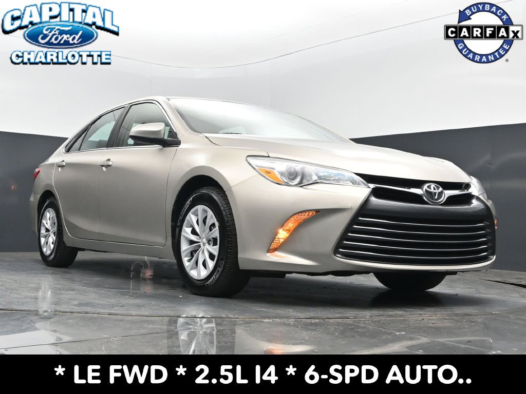 Used 2015 Toyota Camry LE FWD image 19