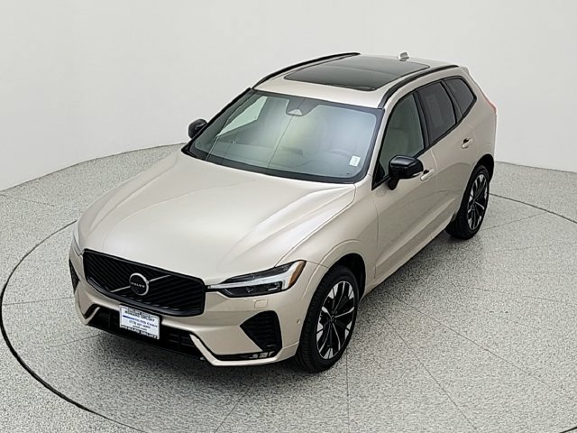 Certified 2026 Volvo XC60 B5 Plus AWD/4WD image 13