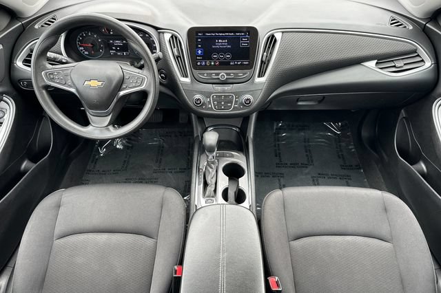 Used 2024 Chevrolet Malibu LT FWD image 15