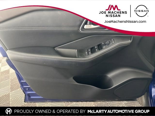 Certified 2021 Nissan Rogue SV w/ Premium Package image 17