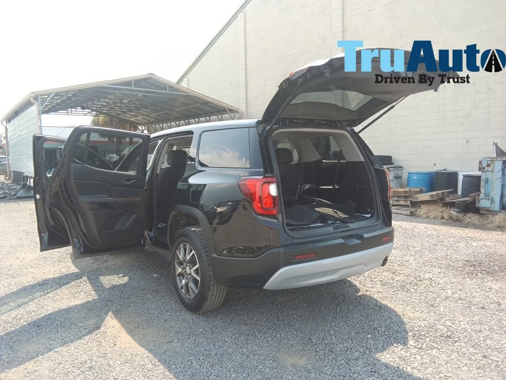 Used 2020 GMC Acadia SLE FWD image 13