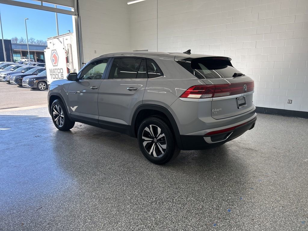 New 2026 Volkswagen Atlas Cross Sport SE AWD/4WD image 3