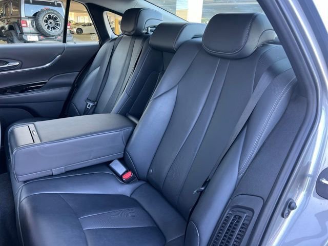 Used 2022 Toyota Mirai XLE image 17