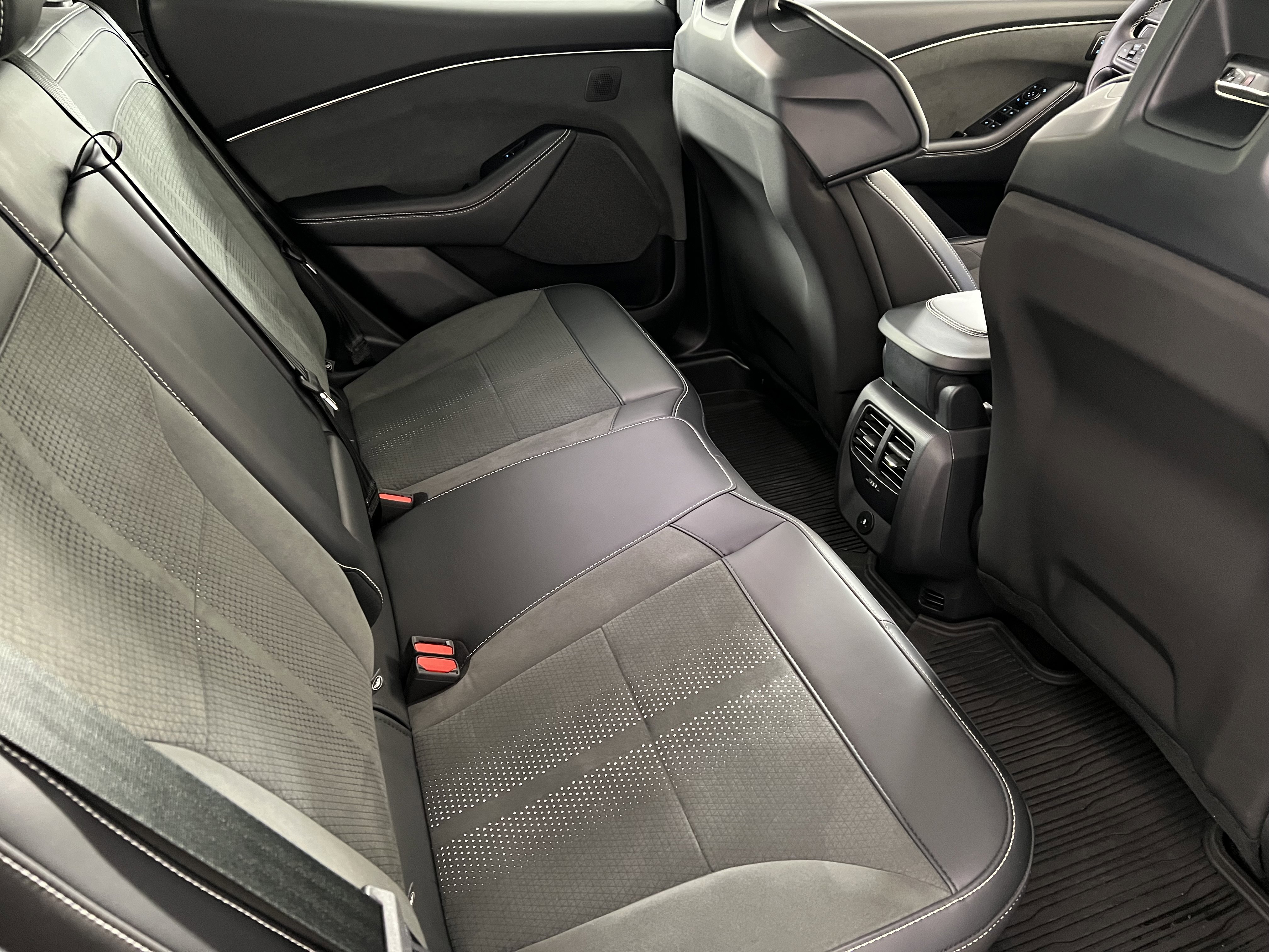 Used 2024 Ford Mustang Mach-E GT image 23