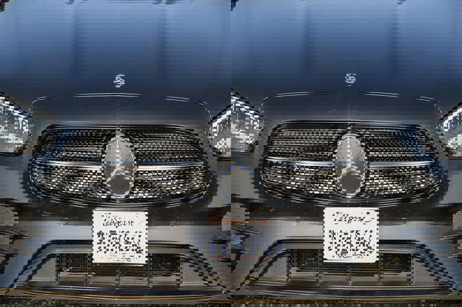 Used 2021 Mercedes-Benz E 350 Sedan w/ Premium Package image 22