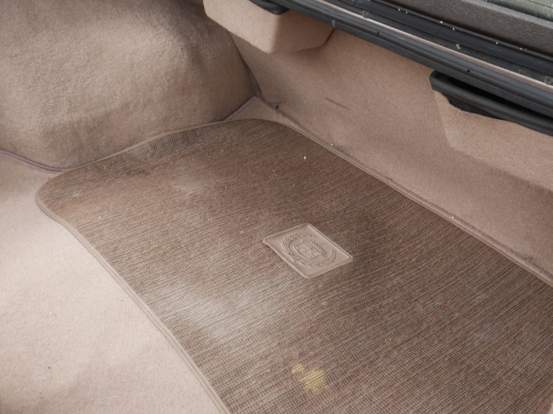 Used 1988 Cadillac Eldorado Coupe image 91