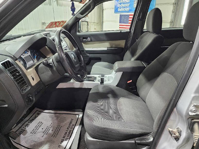 Used 2010 Mercury Mariner 2WD image 9