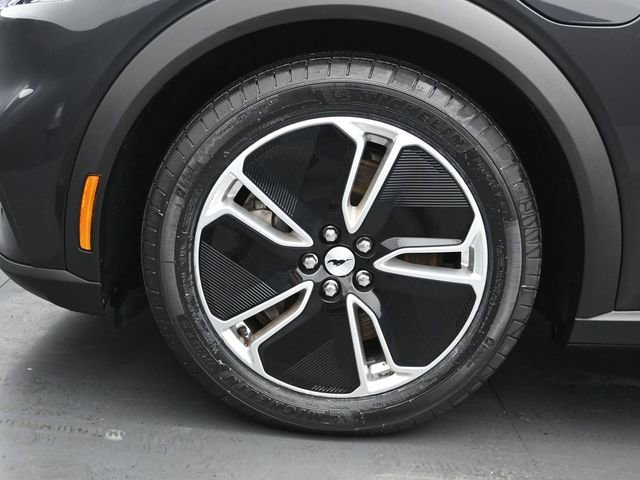 Used 2022 Ford Mustang Mach-E Select image 32