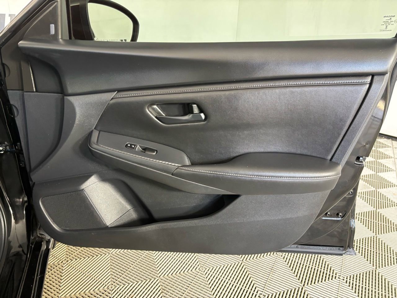 Used 2024 Nissan Sentra S image 29