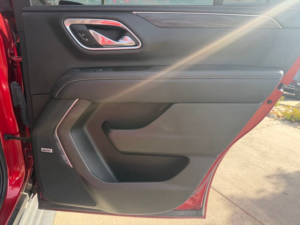 Used 2021 GMC Yukon SLT AWD/4WD image 25