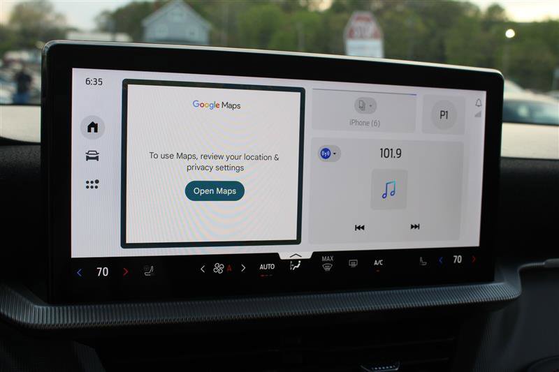 Used 2025 Ford Explorer ST-Line AWD/4WD image 18