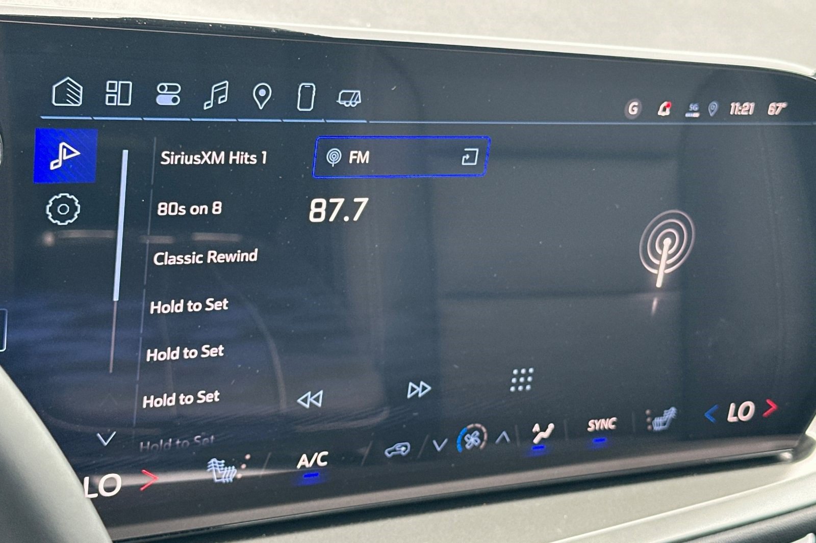 New 2025 Chevrolet Traverse LT w/ Enhanced Driving Package image 23