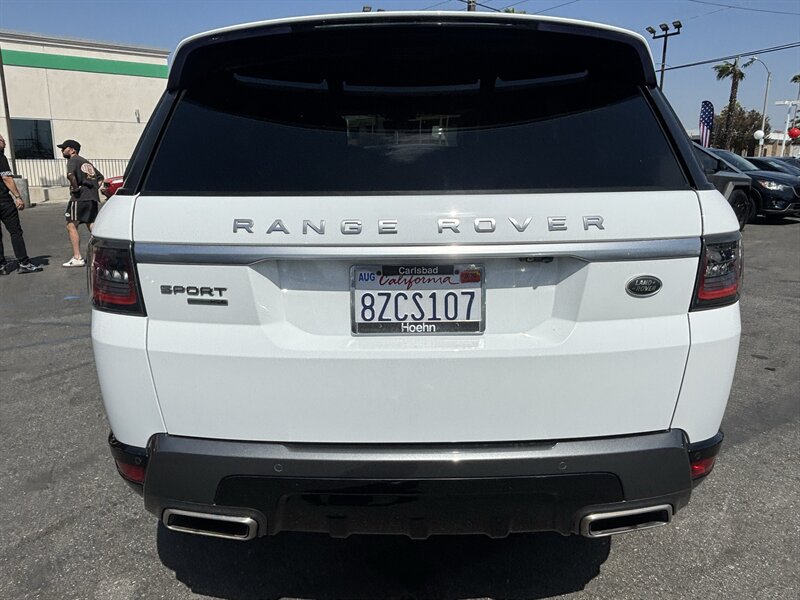 Used 2018 Land Rover Range Rover Sport HSE AWD/4WD image 17