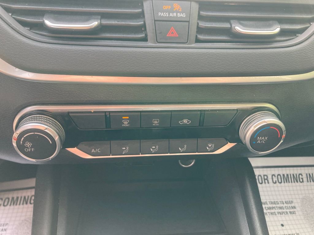 Used 2022 Nissan Altima 2.5 SV image 25