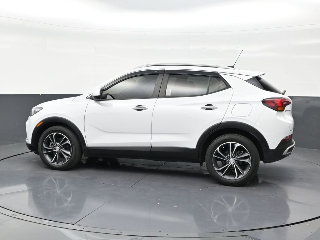 Used 2021 Buick Encore GX Select FWD image 2