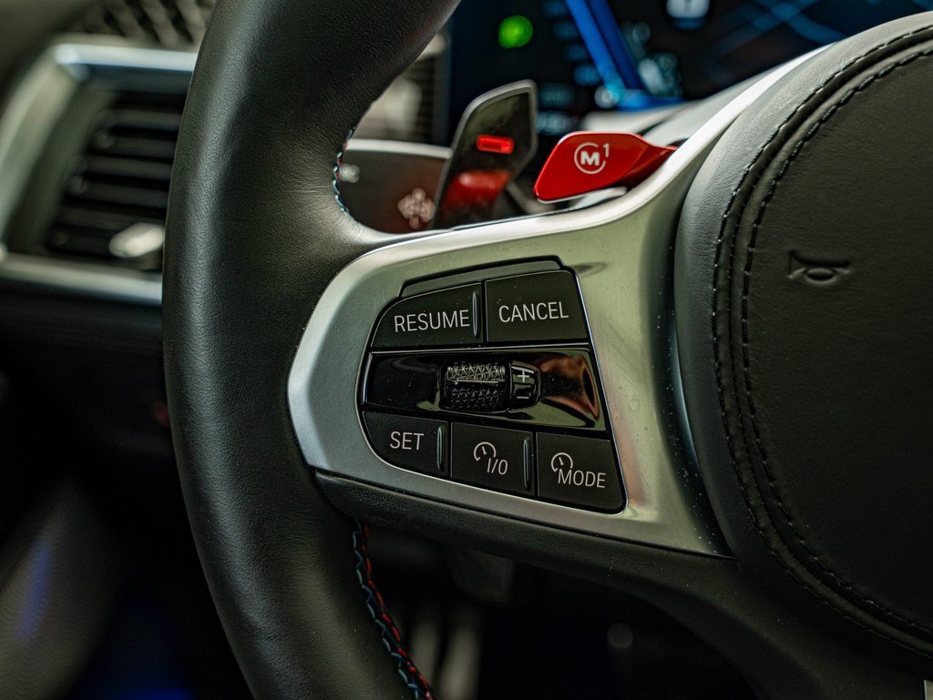 Used 2025 BMW X5 M Competition w/ Executive Package image 29