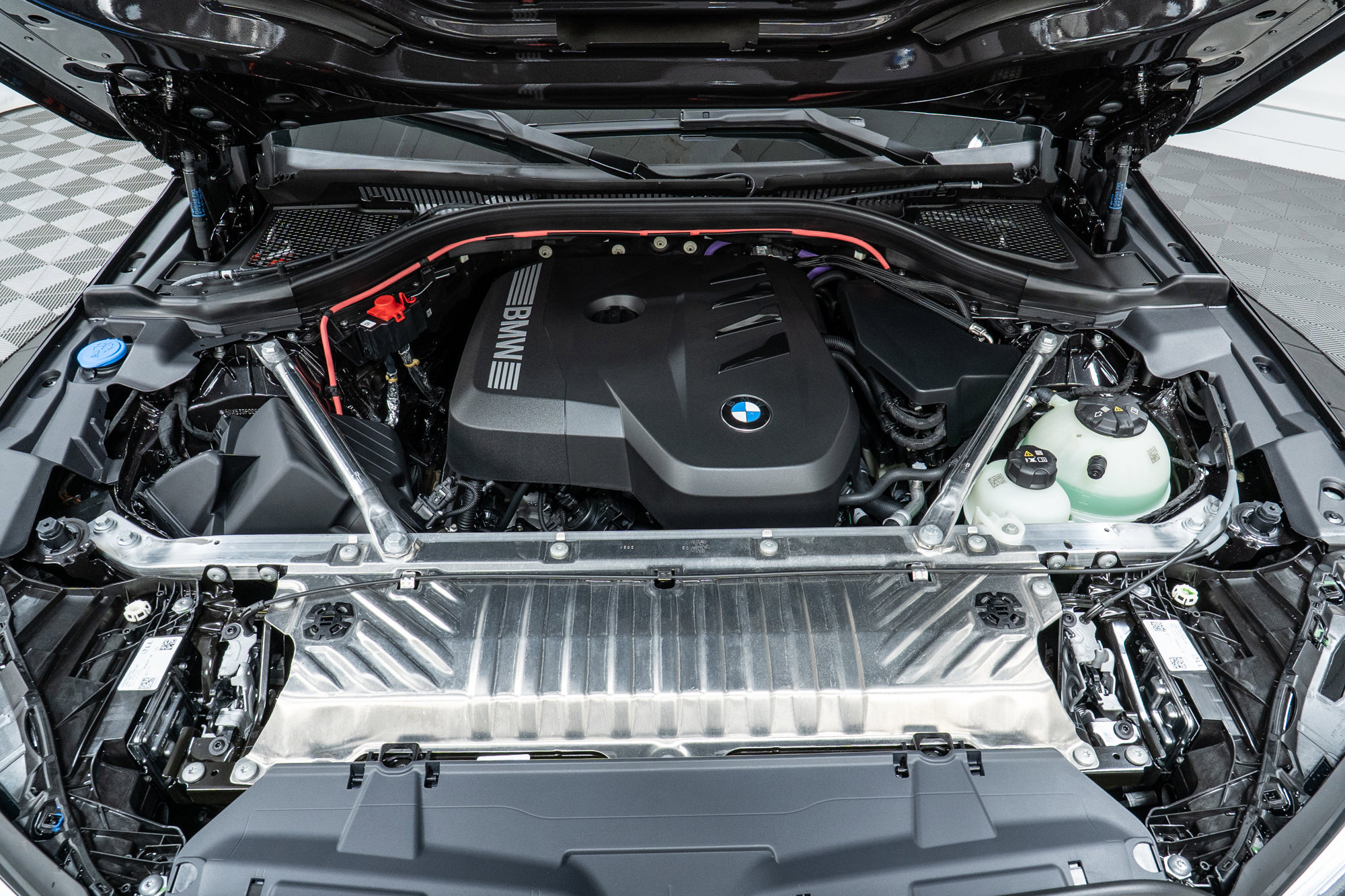 Used 2025 BMW X3 xDrive30i w/ Premium Package image 9