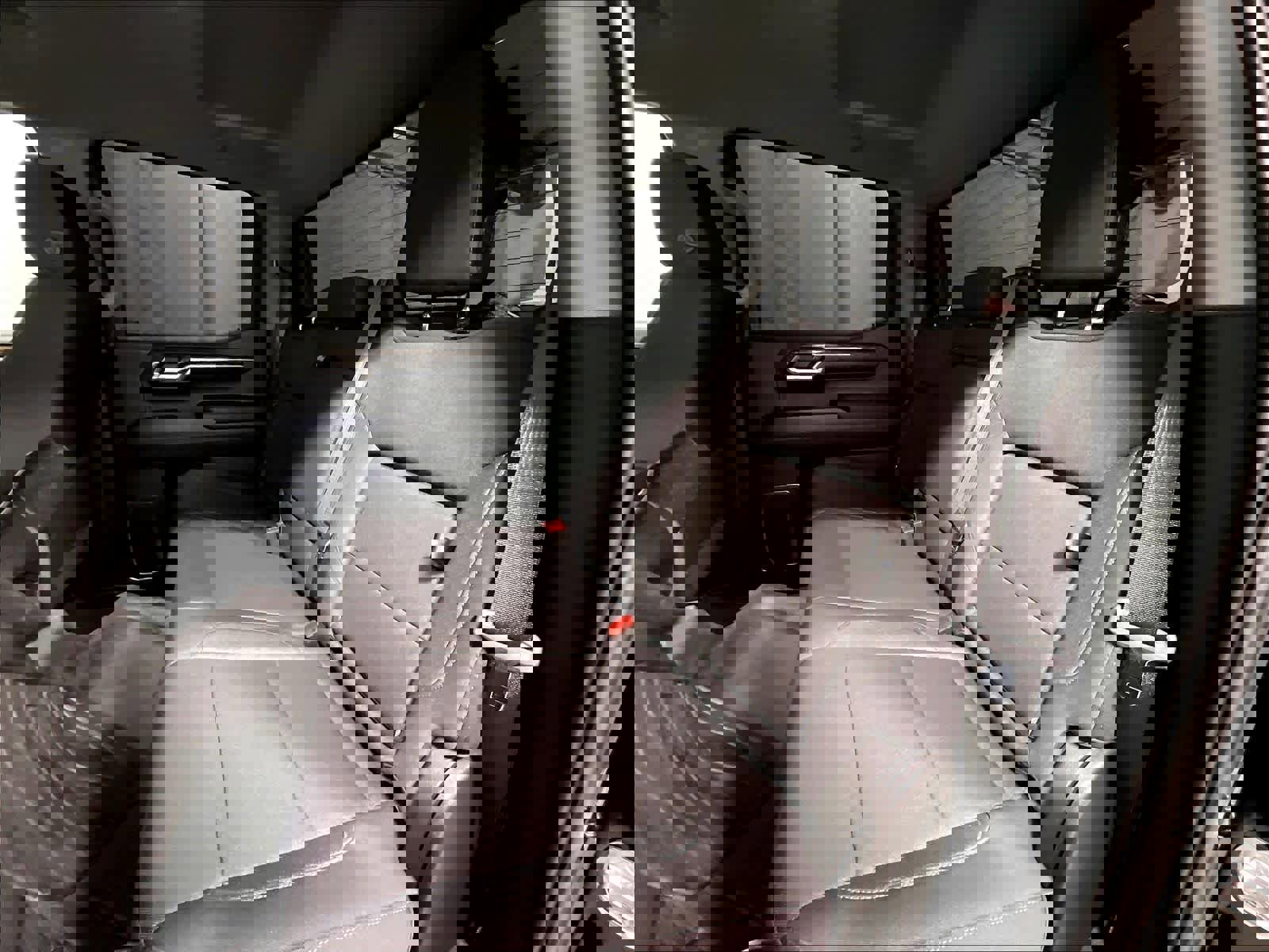 Used 2024 GMC Sierra 1500 Elevation image 15