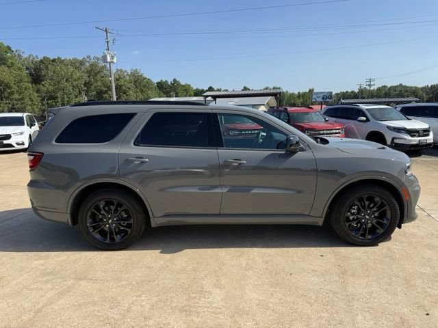 Used 2025 Dodge Durango R/T w/ Blacktop Package AWD/4WD image 6