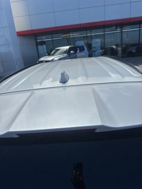 Used 2022 Toyota Highlander XSE AWD/4WD image 5