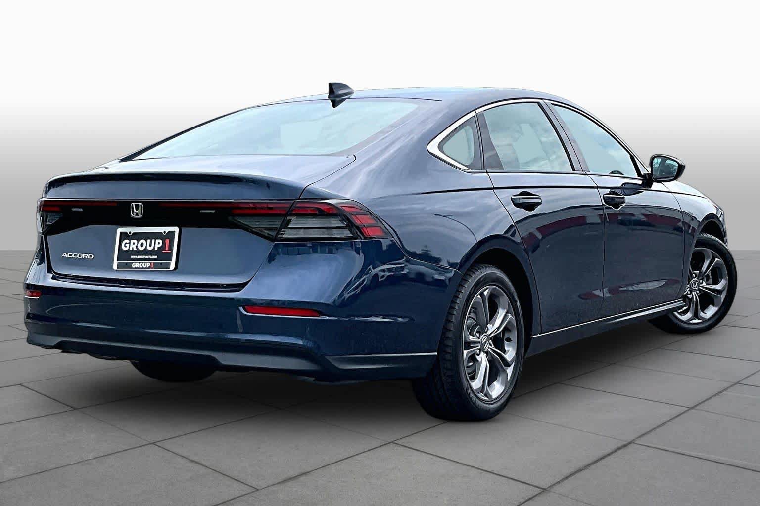 Used 2024 Honda Accord EX image 12