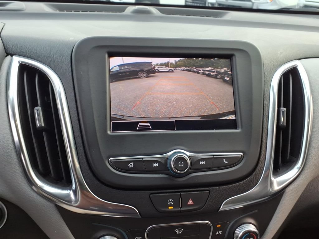 Certified 2024 Chevrolet Equinox LS w/ LS Convenience Package FWD image 20