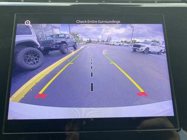 Used 2021 Jeep Grand Cherokee L Laredo image 19