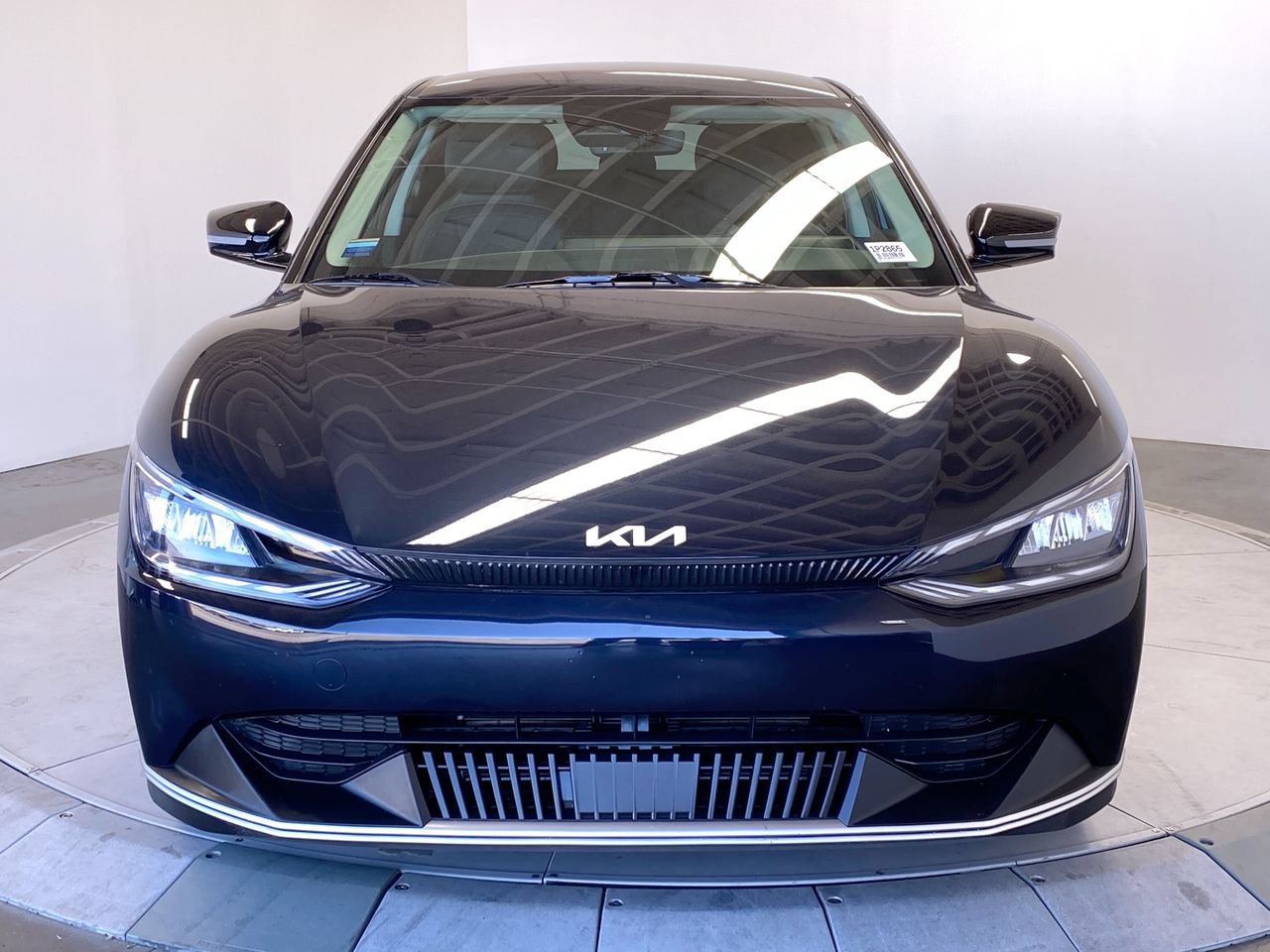 Certified 2024 Kia EV6 Light RWD image 8