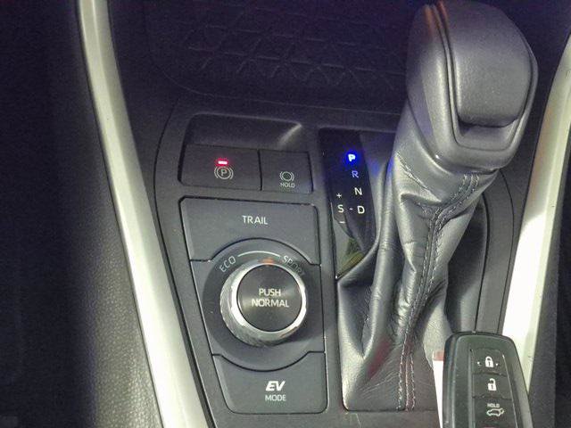 Certified 2023 Toyota RAV4 XLE image 17