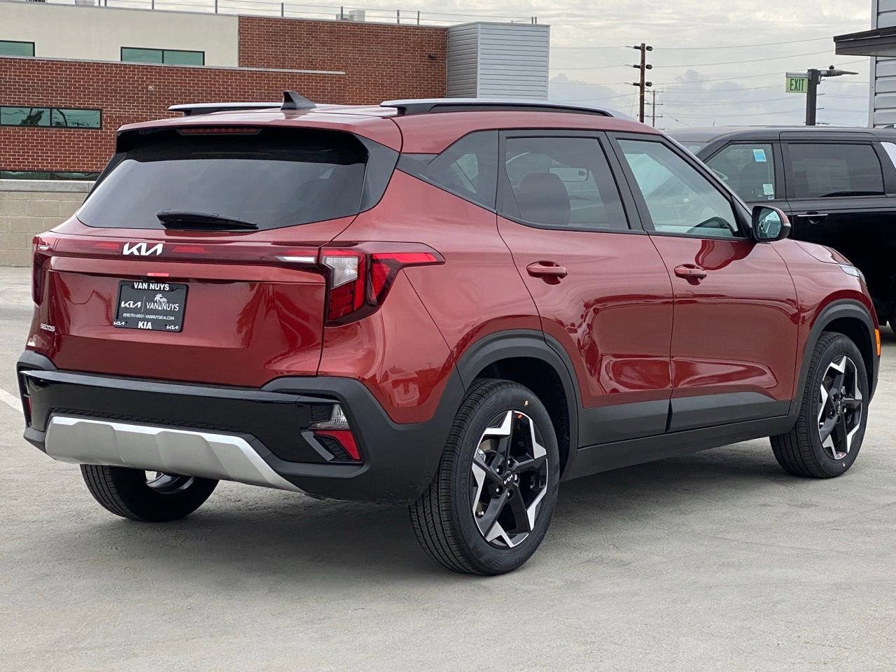 New 2026 Kia Seltos S image 2