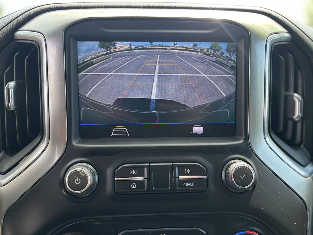 Used 2019 Chevrolet Silverado 1500 LT w/ All-Star Edition RWD image 16